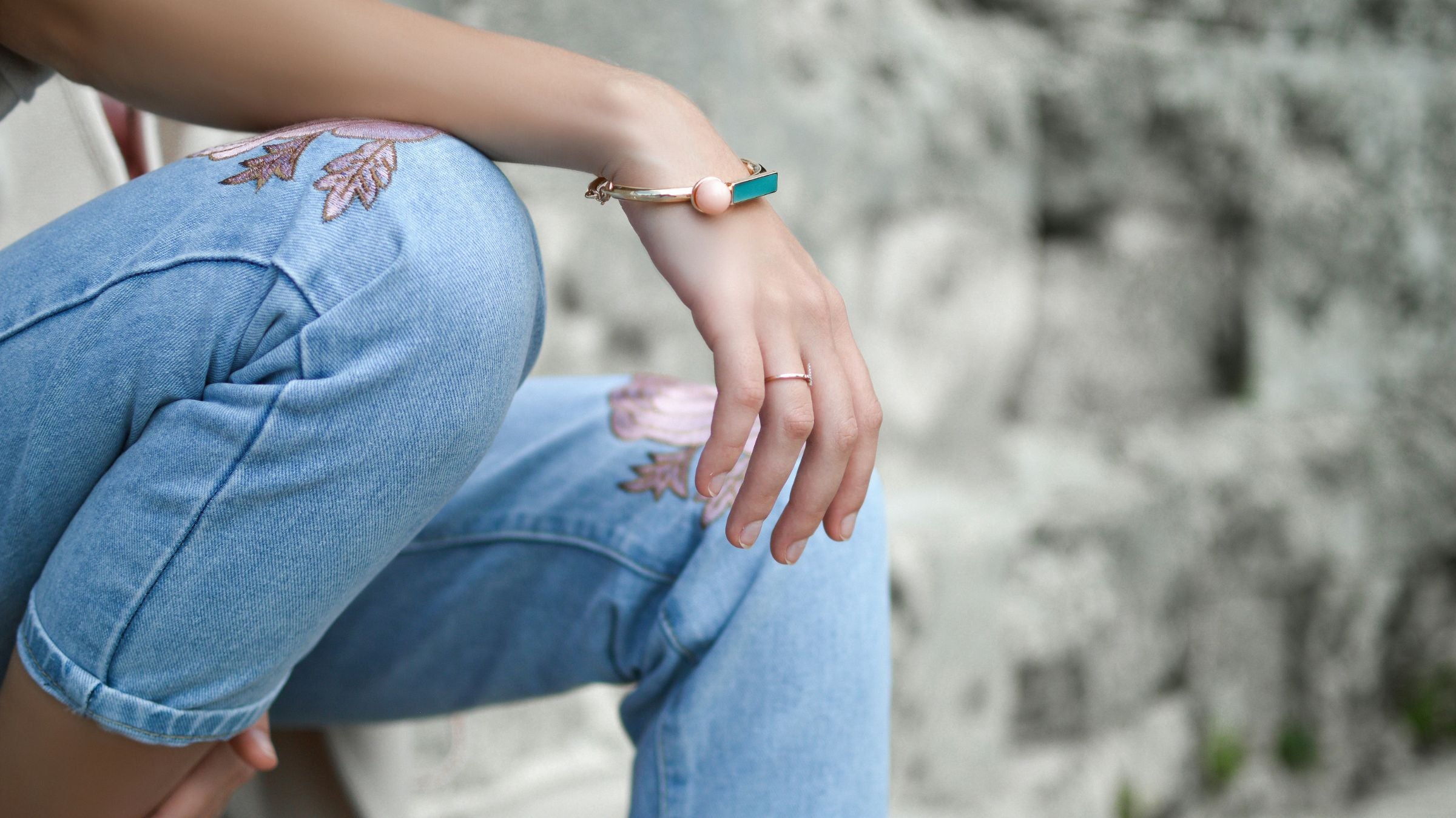 Signification des Bracelets au Poignet
