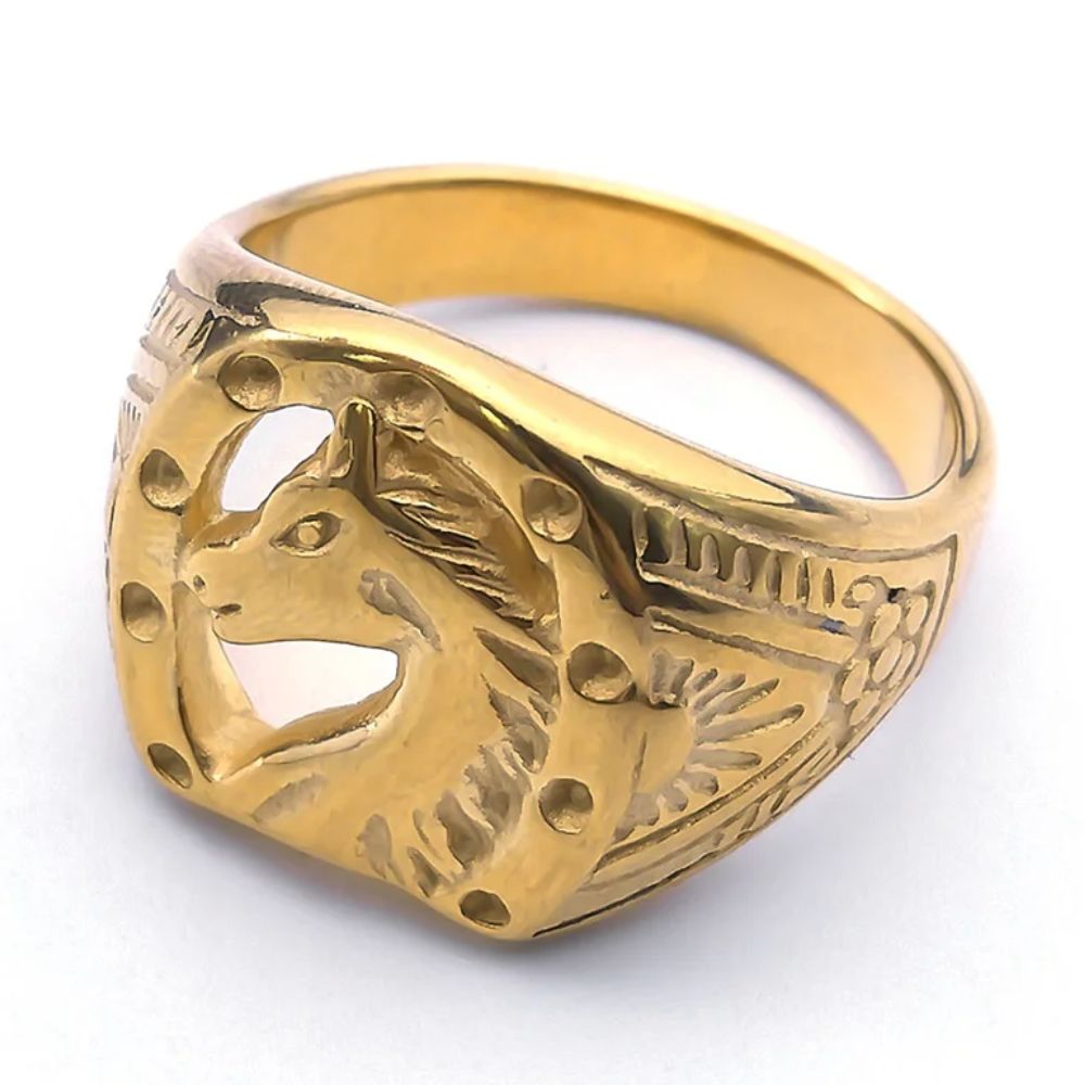Ancienne Bague Signée Victorienne En Forme De Fer à Cheval Lucky Fortune Avec Diamants Taille Rose Ancienne Bague Signée Victorienne En Forme De Fer à Cheval Lucky Fortune Avec Diamants Taille Rose