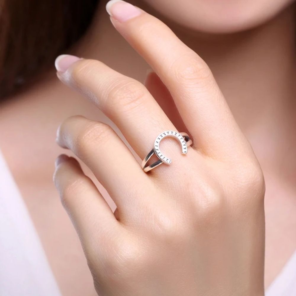 Bague Fer à Cheval Réglable Métal