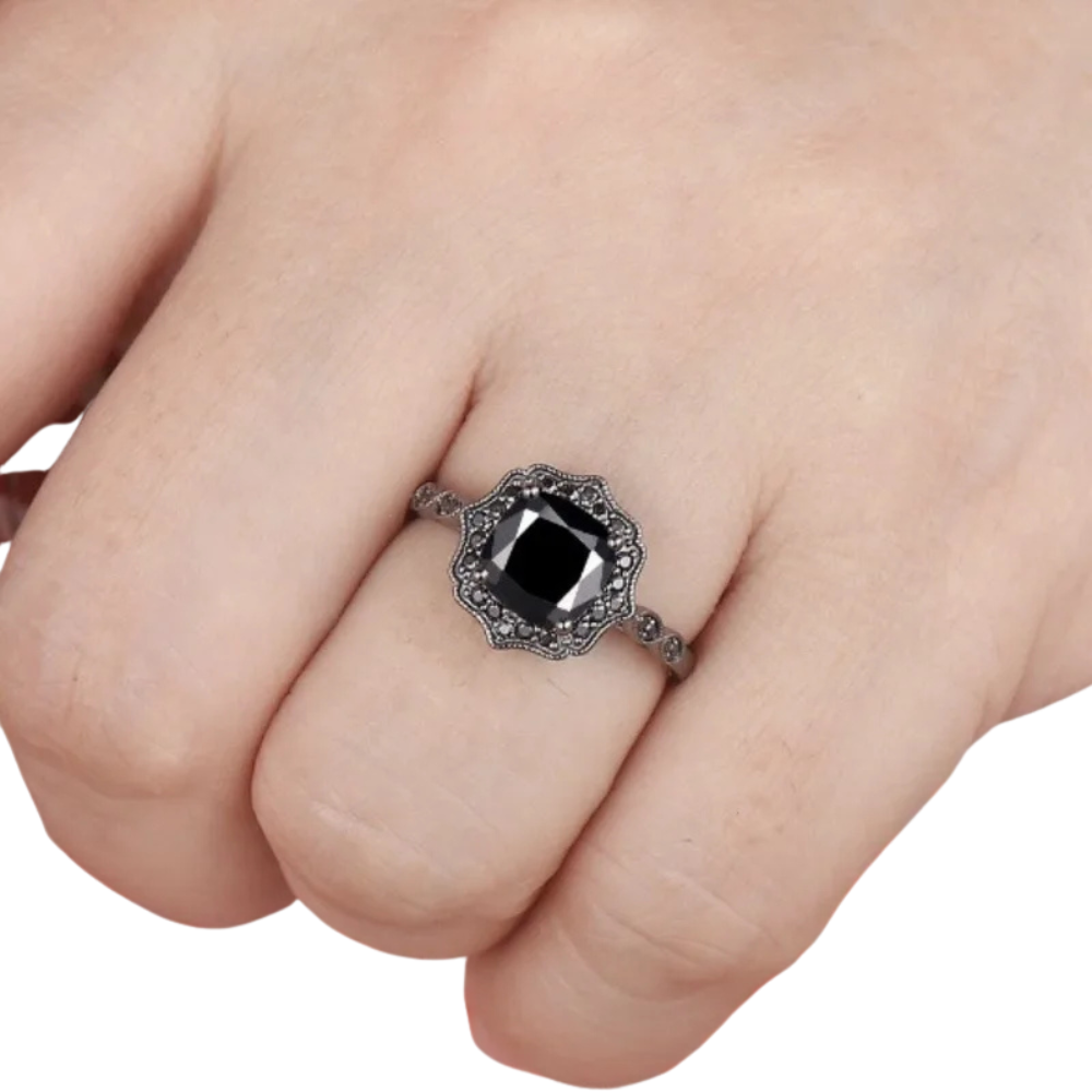 Bague Noire Pierre Carrée femme