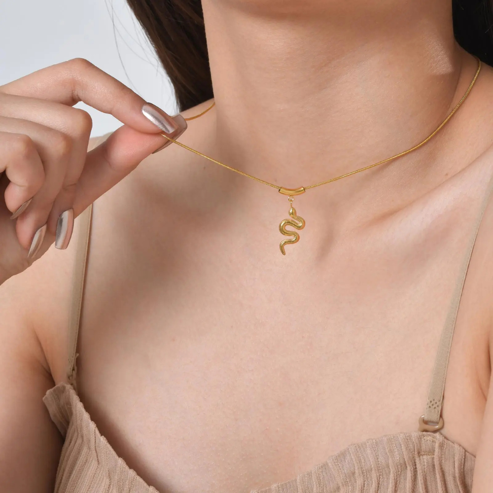 Collier Serpent Doré Femme or
