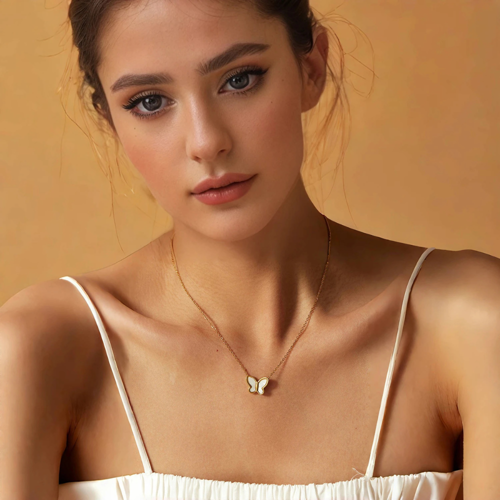 Collier Papillon Nacre femme
