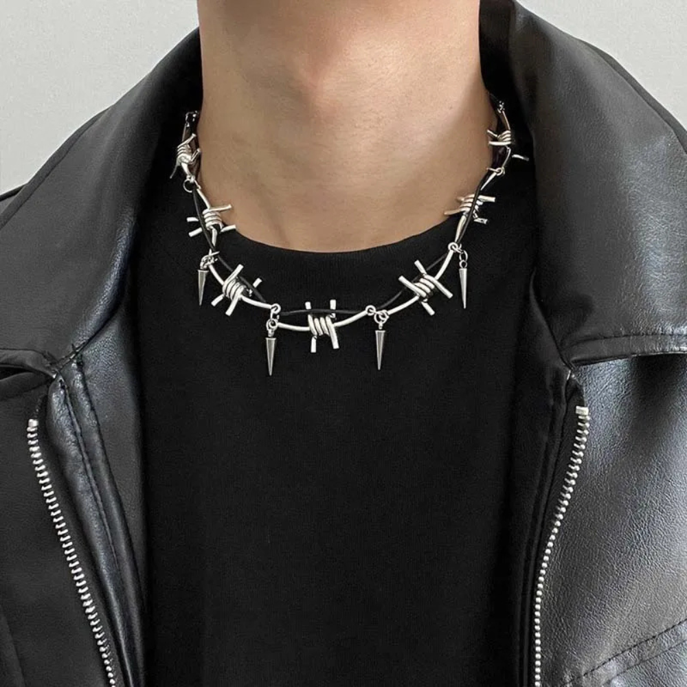Collier Barbelé clou