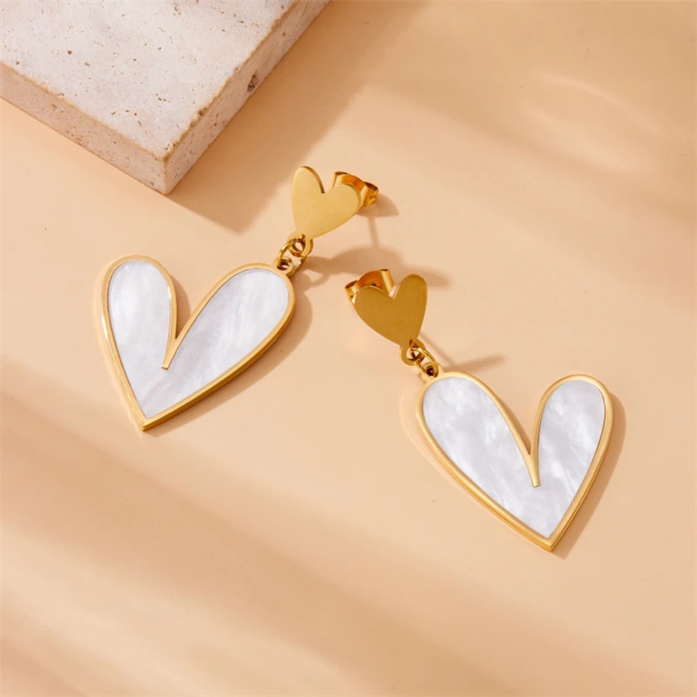 Boucles d'Oreilles Coeurs Nacre Blanc or