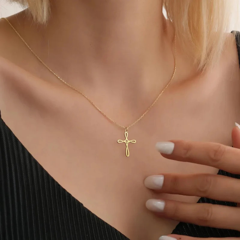 Collier Pendentif Croix Infini or