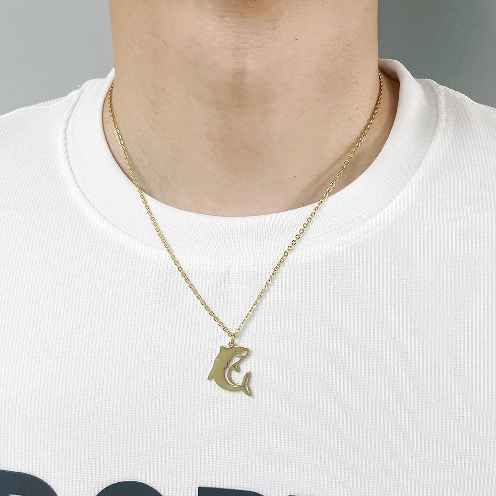 Collier Requin homme