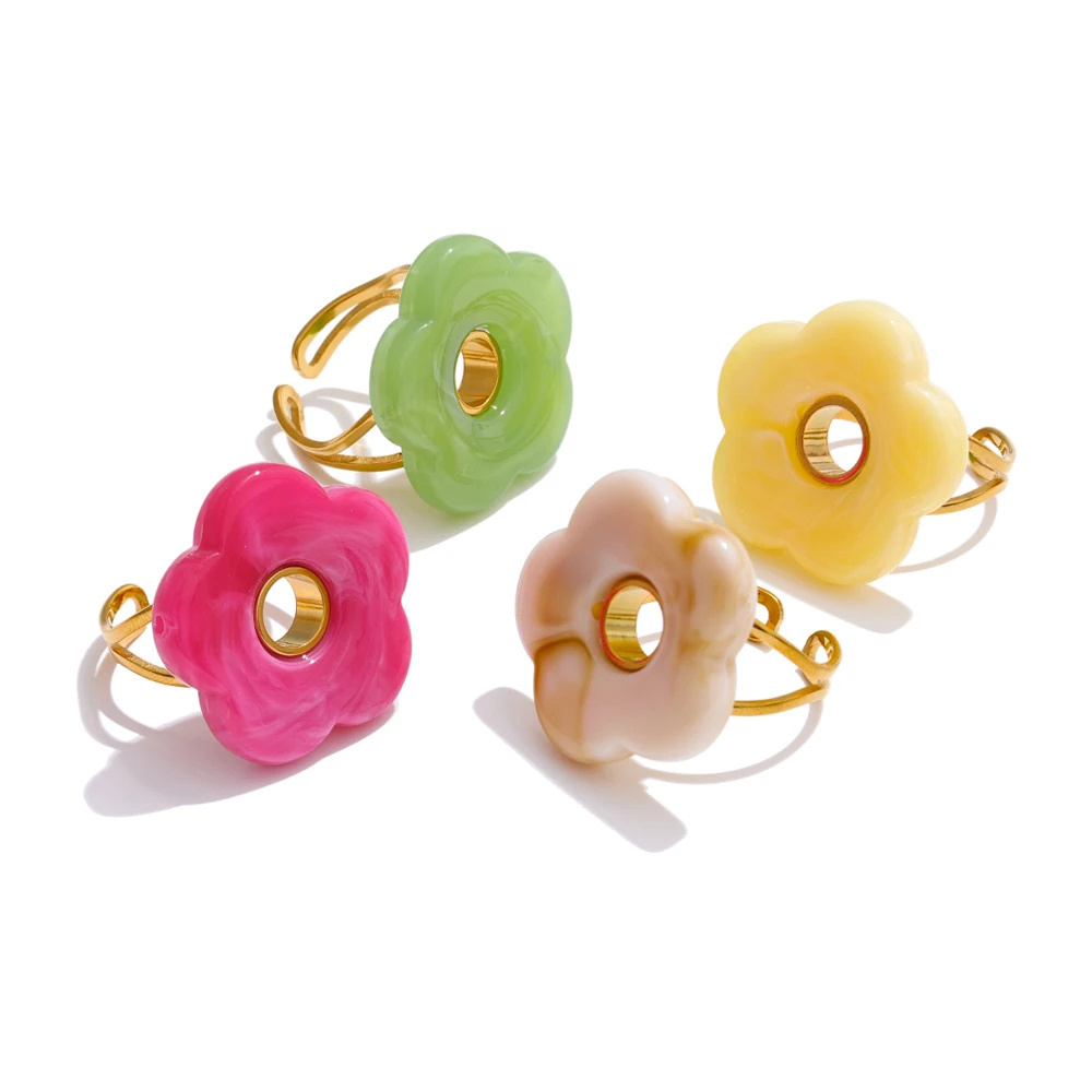 Bague Fleur Résine
