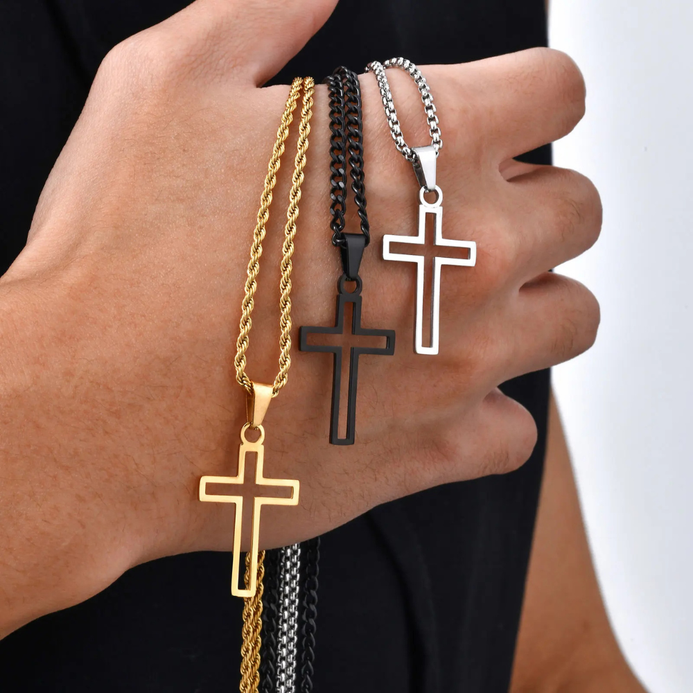 Collier Croix Ajourée Homme pendentif
