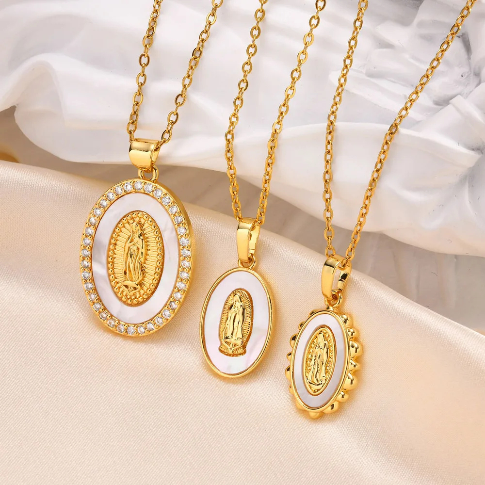Collier Vierge Marie Blanc et Doré femme
