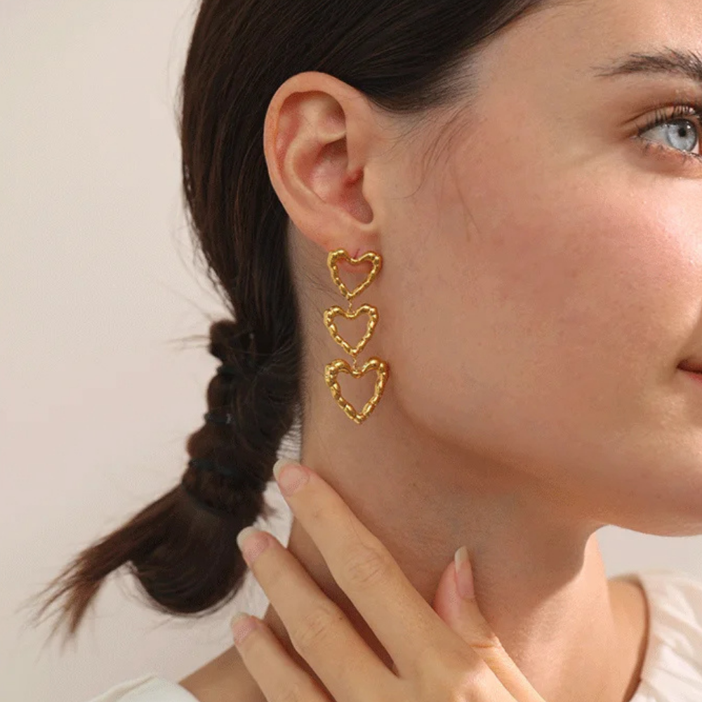Boucles d'Oreilles Trois Cœurs