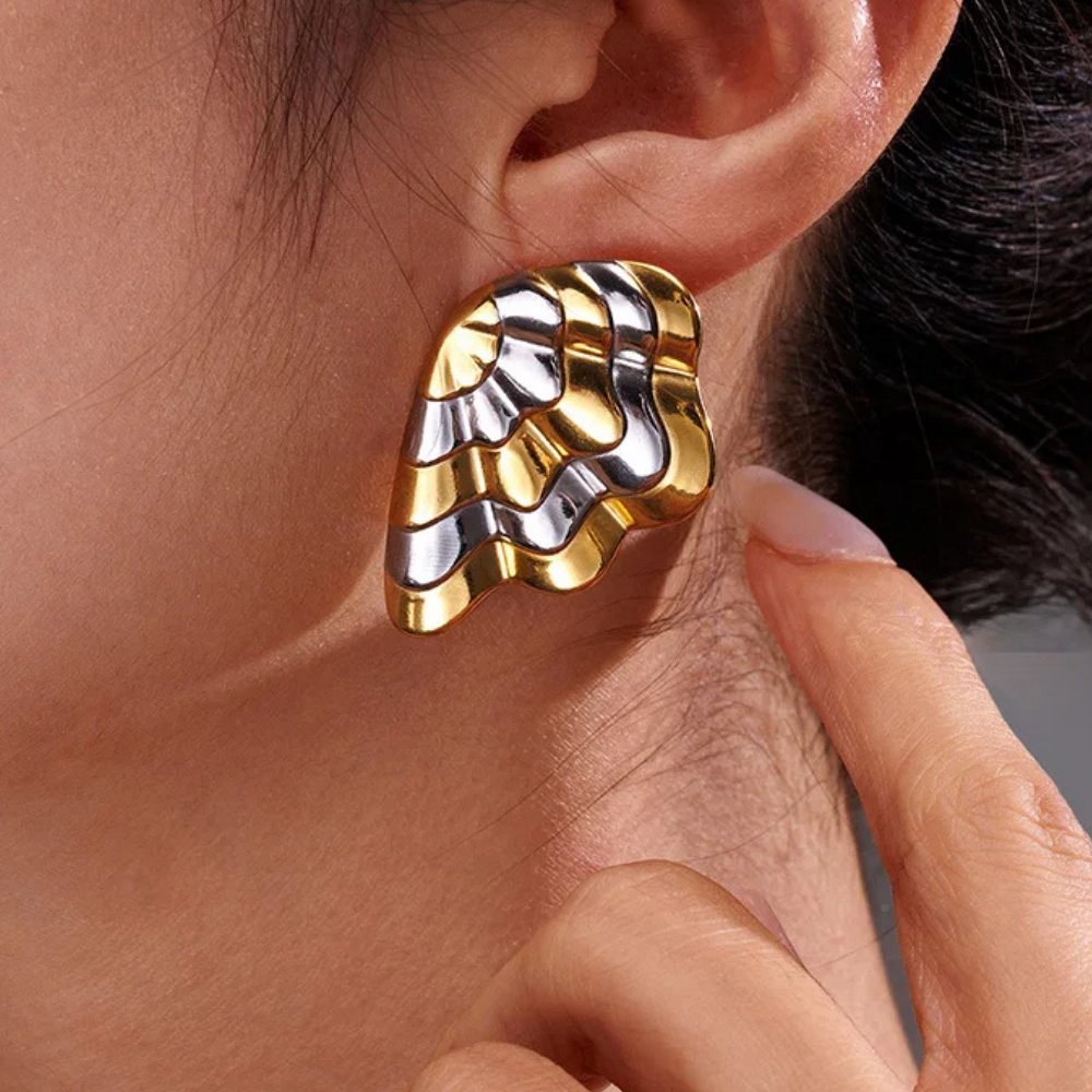 Boucles d'Oreilles Coquillage Bicolore pas cher