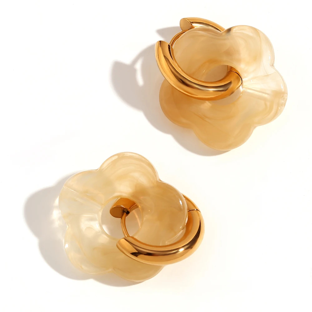 Boucles d'Oreilles Fleur Résine Ambre