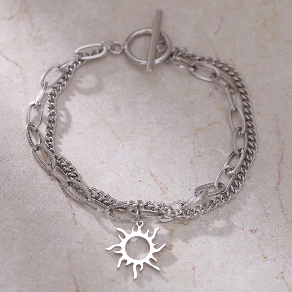 bracelet avec un soleil