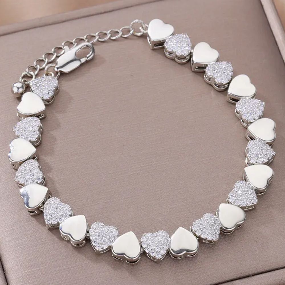 bracelet chaine coeur brillante et pailletée