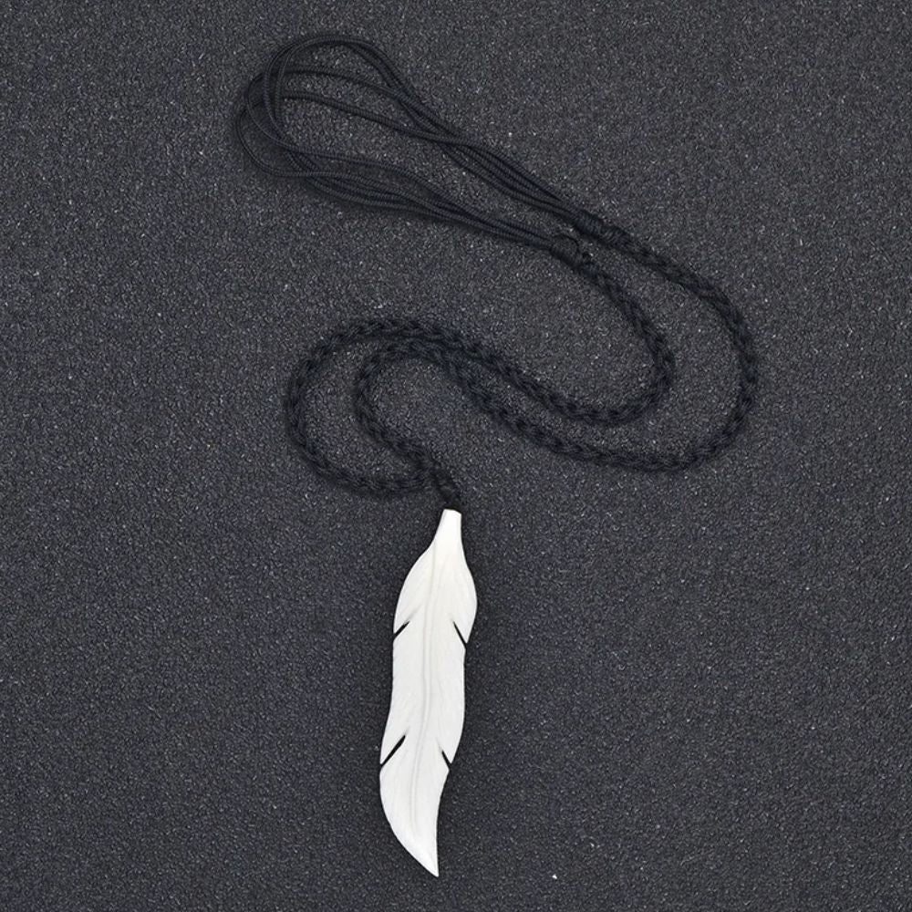 Collier avec Plume Blanche