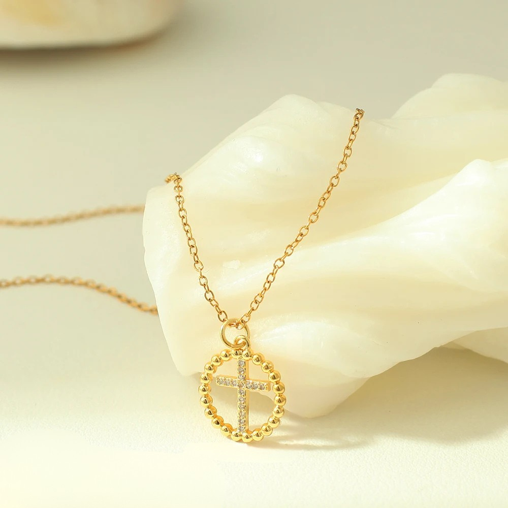 Collier Croix Cercle