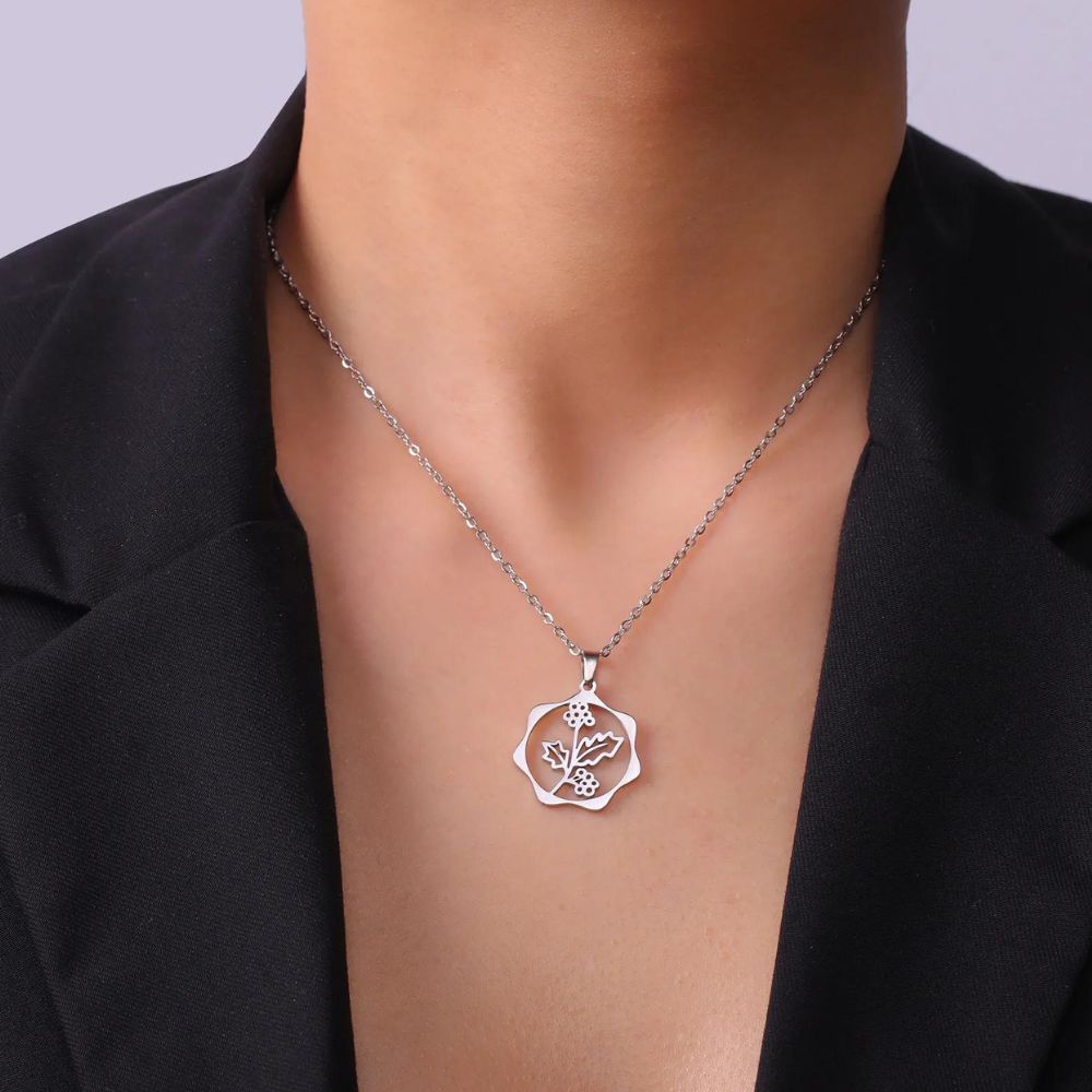 Collier Fleur Décembre Acier