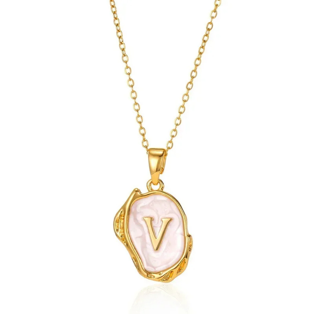Collier Initiale V Abstrait