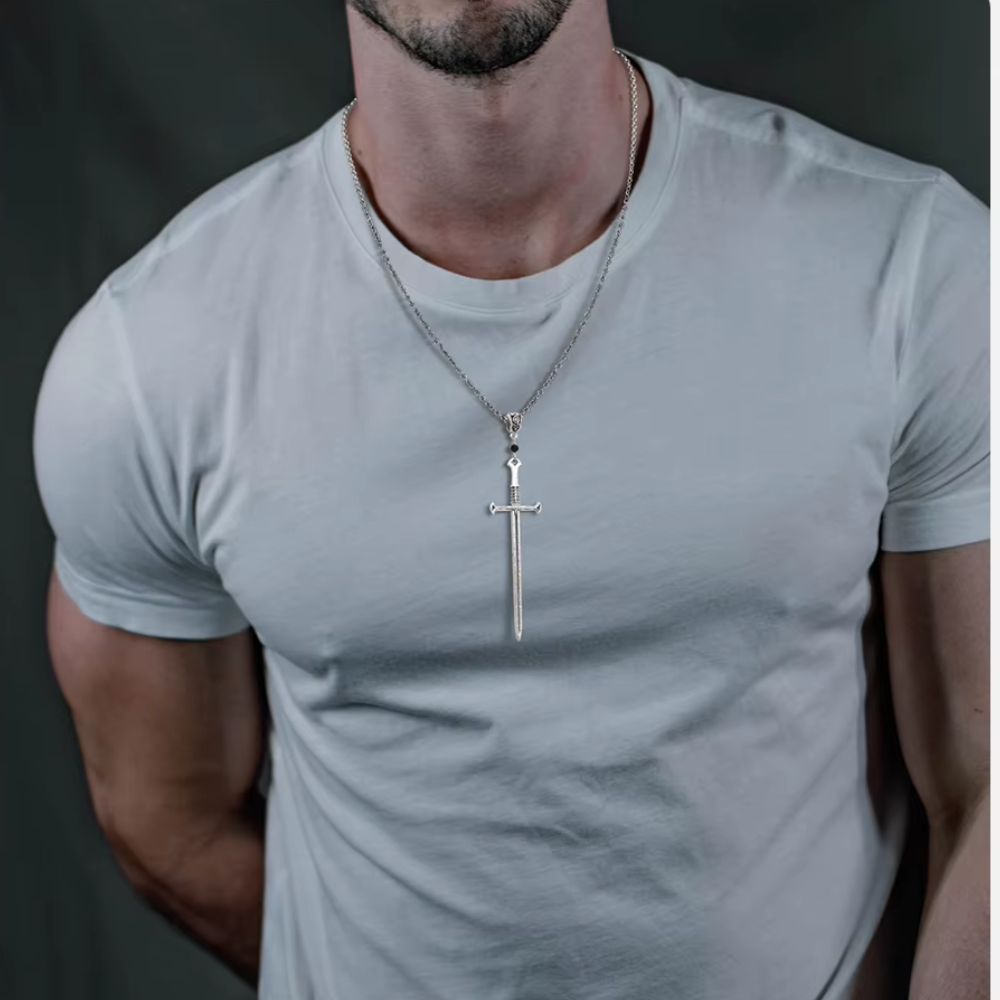 Collier Pendentif Épée Croix Acier