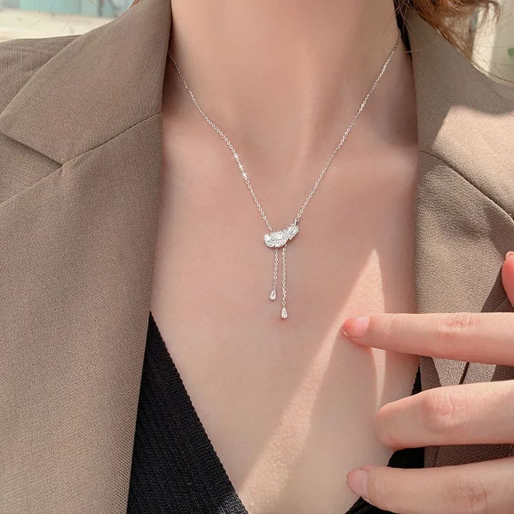 Collier Plume