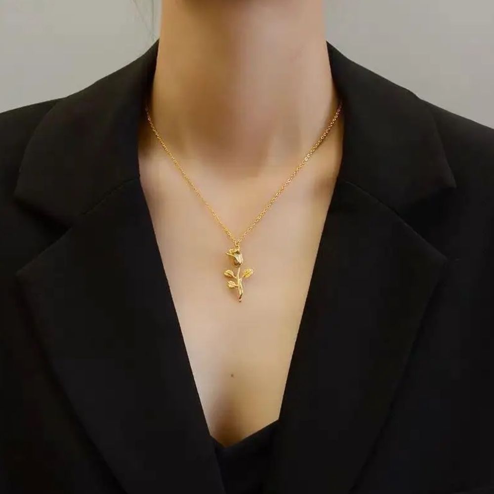 Collier Rose Acier Inoxydable