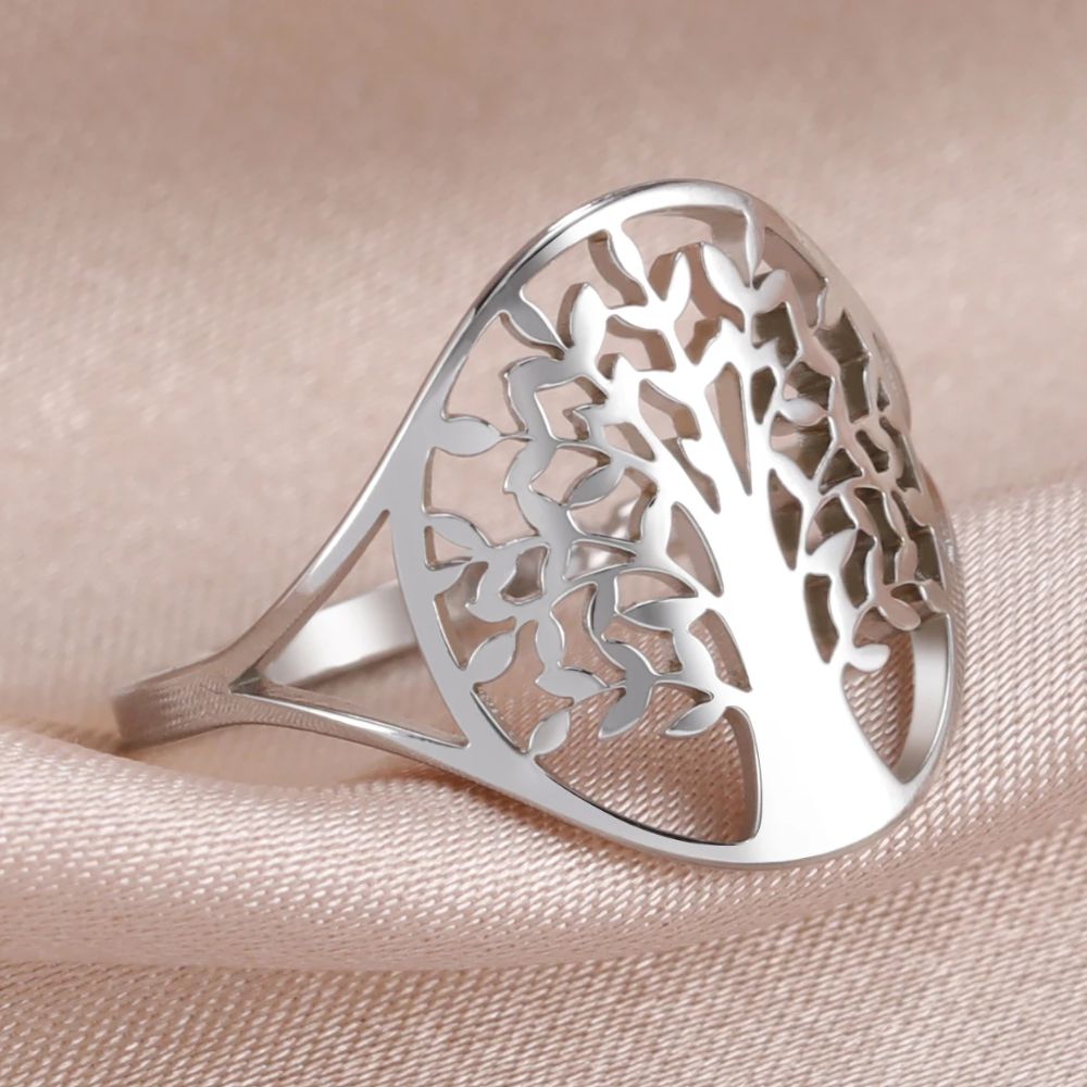 bague pour femme de couleur argent