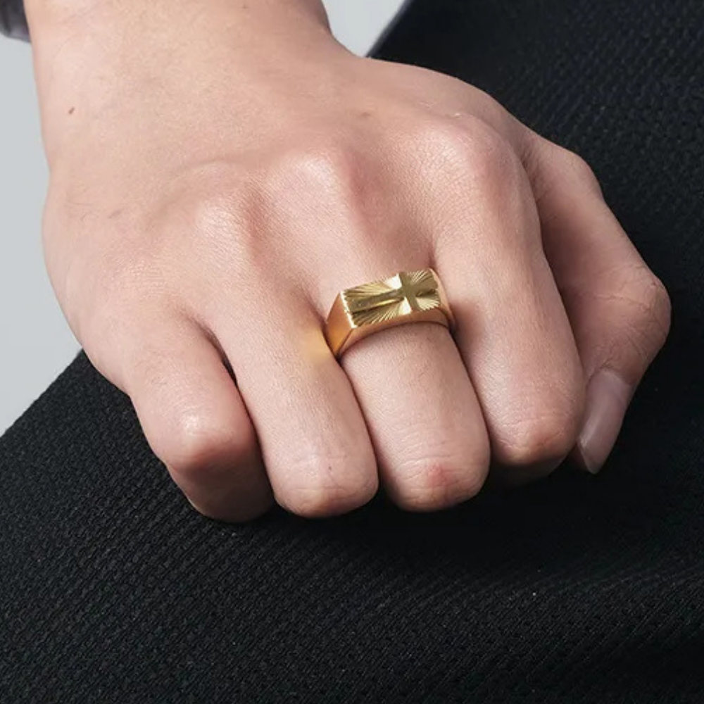 Bague Croix Chevalière