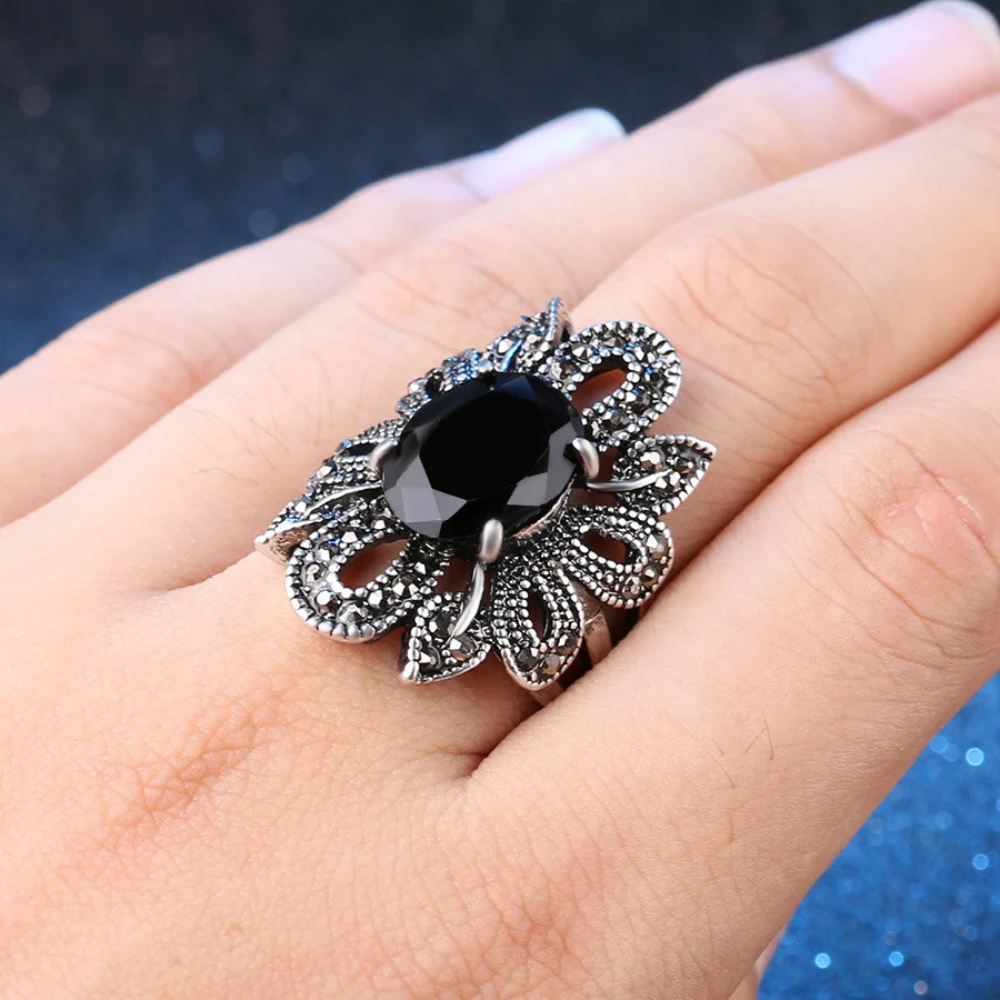 Bague Pierre Noire Fleur femme