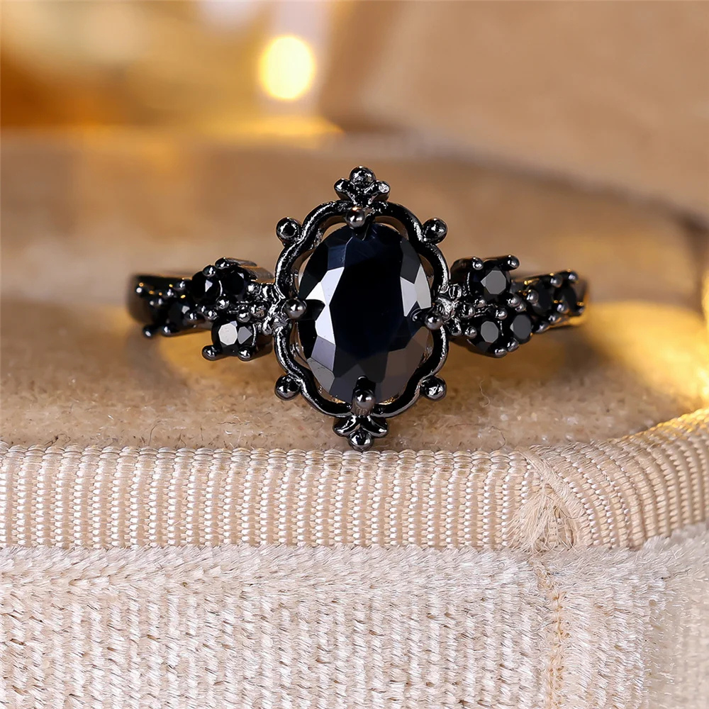 Bague Noire et Diamant brillante