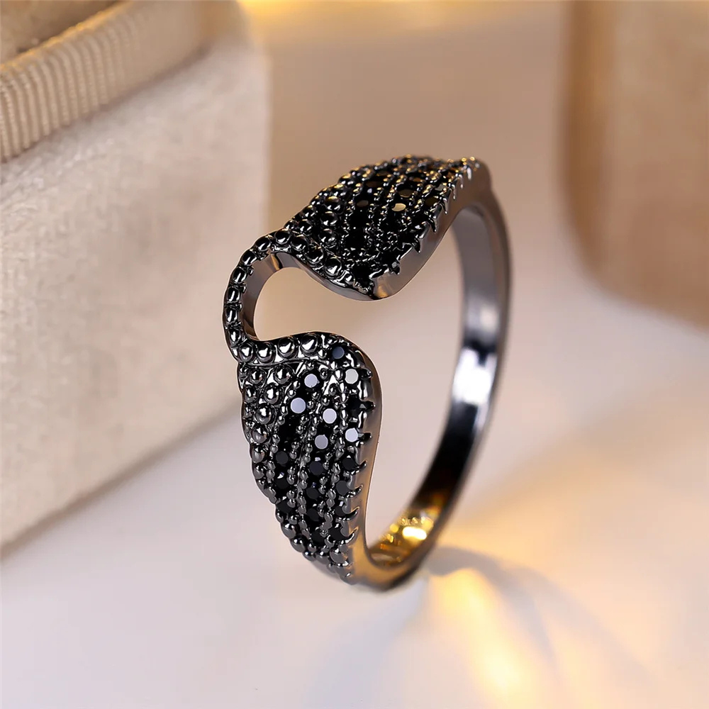 Bague Noire Strass design
