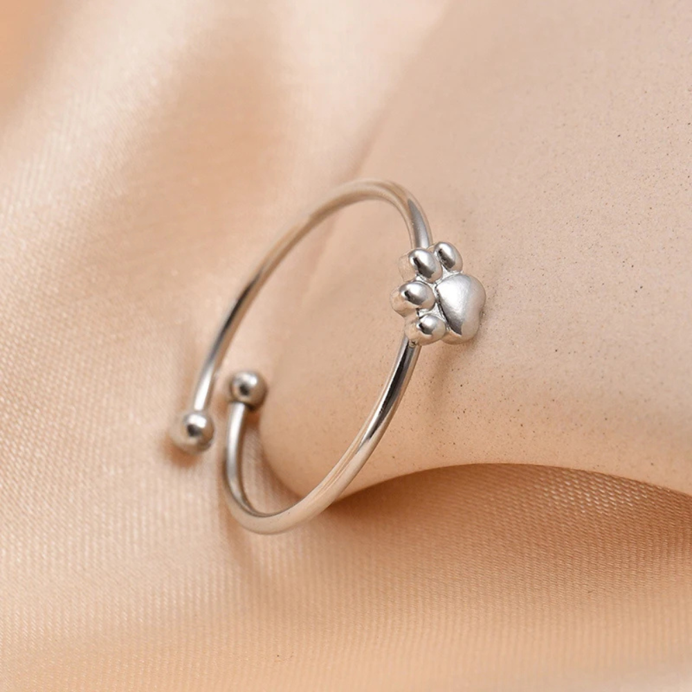 Bague Fine Patte de Chien argenté