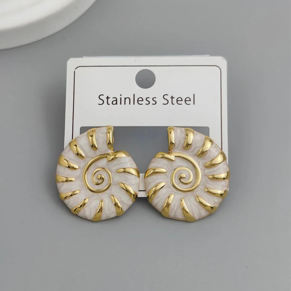 Boucles d'Oreilles Coquillage Or et blanc