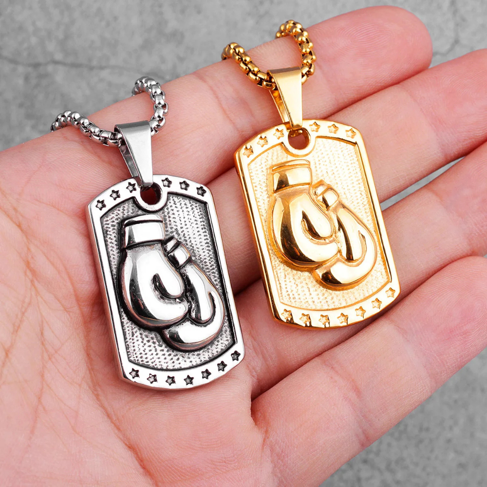 Collier Plaque Gants de Boxe femme