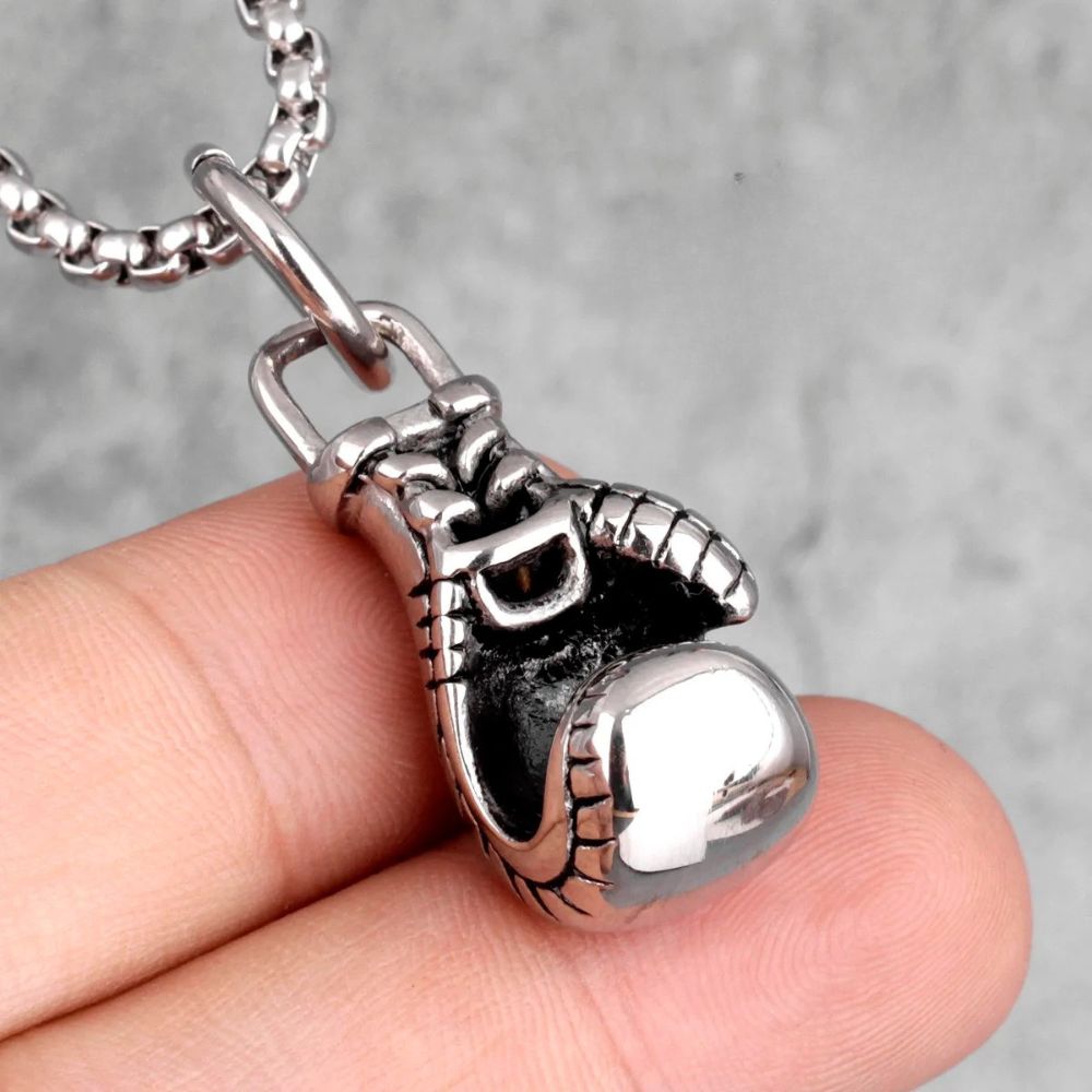 Collier Pendentif Gant de Boxe chaine