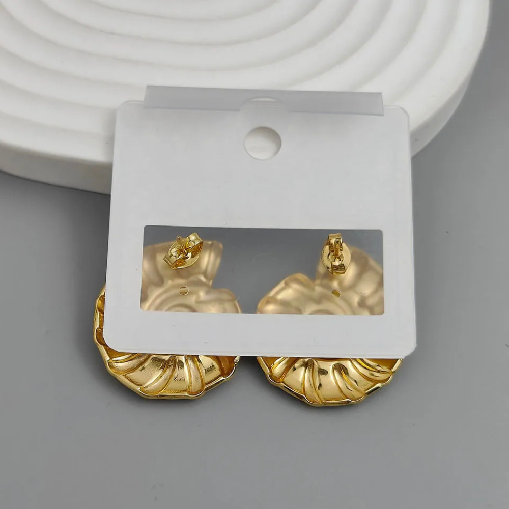 Boucles d'Oreilles Coquillage Or et Couleurs