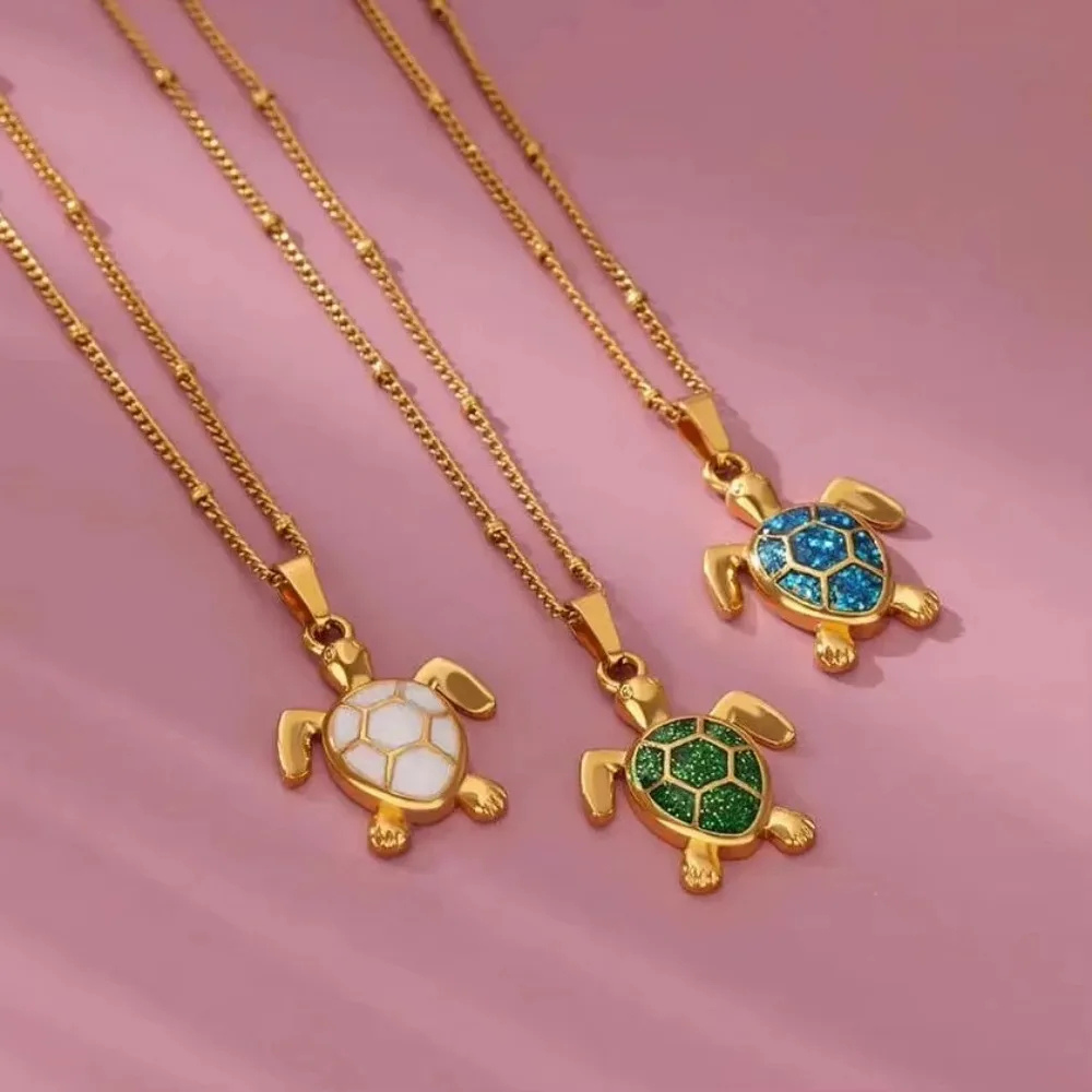 Collier Tortue Doré et Couleurs femme