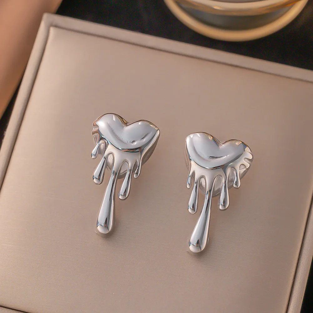 Boucles d'Oreilles Coeur Lave argent