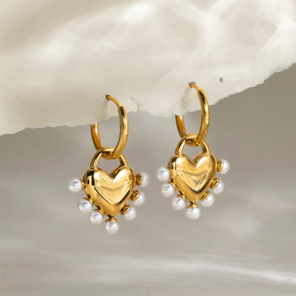 Boucles d'Oreilles Coeur et Perles Blanches acier inox