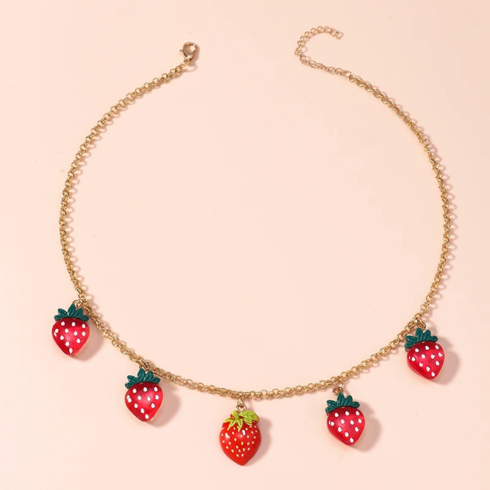 Collier breloque Fraises