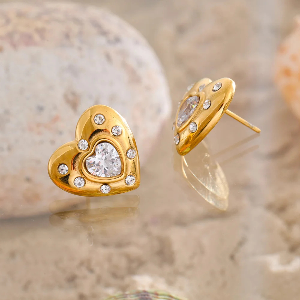Boucles d'Oreilles Coeur Zircons Blancs doré
