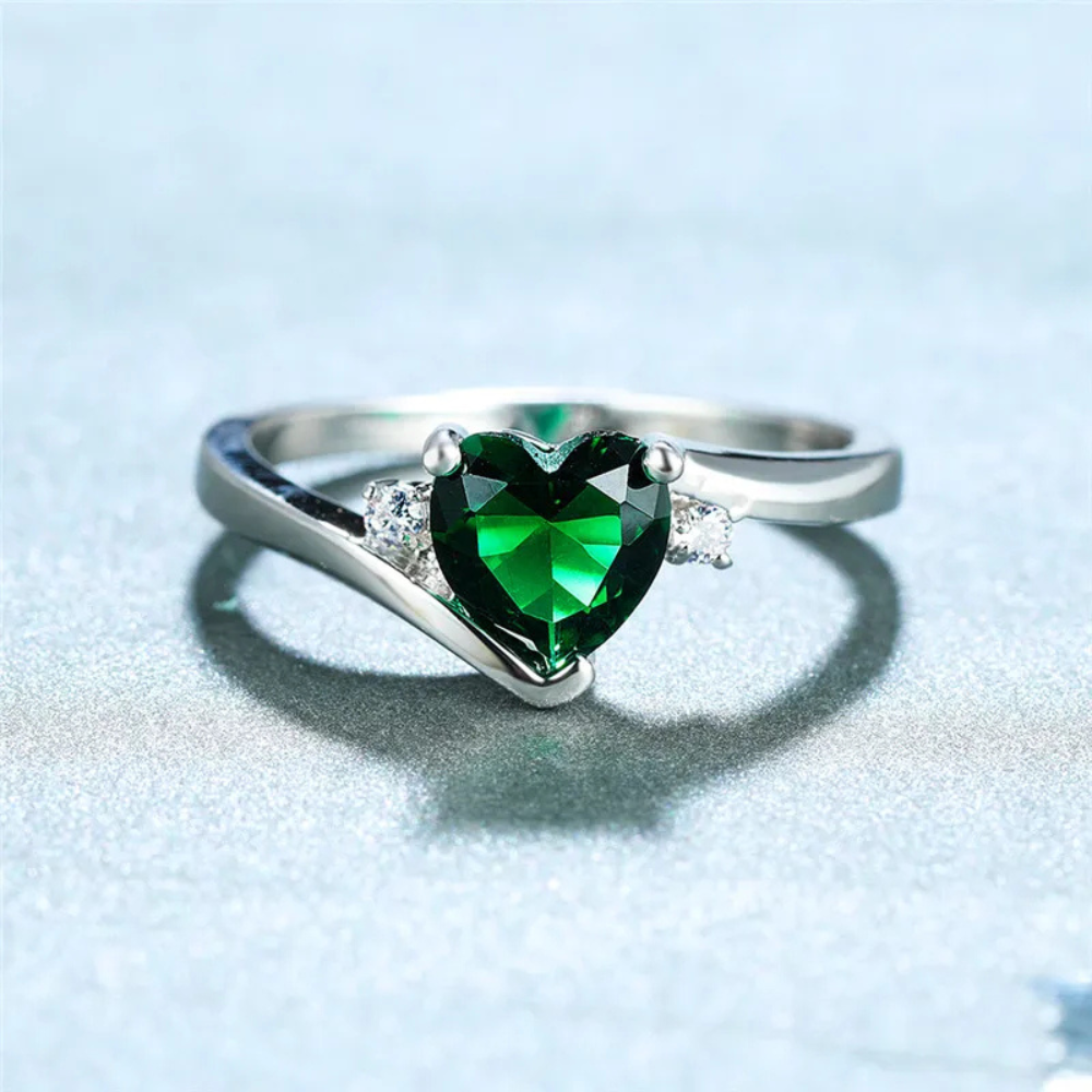 Bague Solitaire Cœur Vert