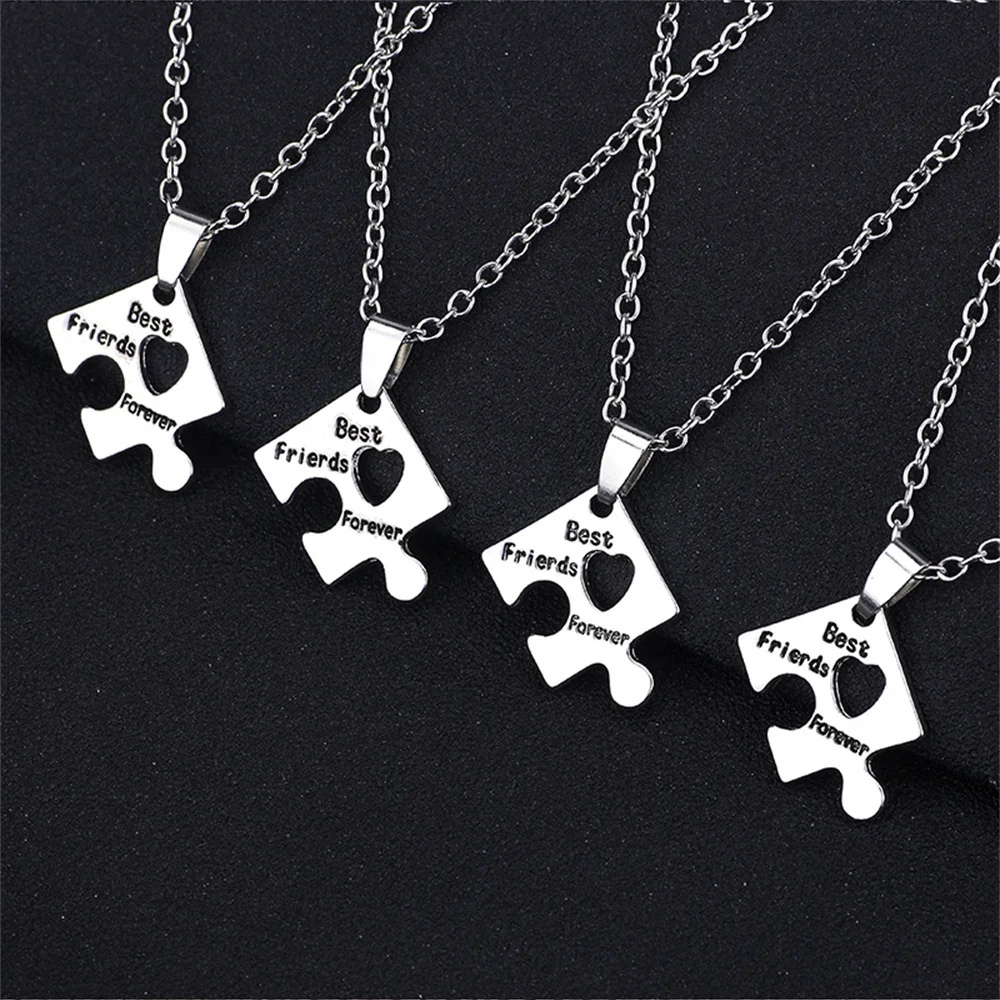 Collier best friends Puzzle pour 4