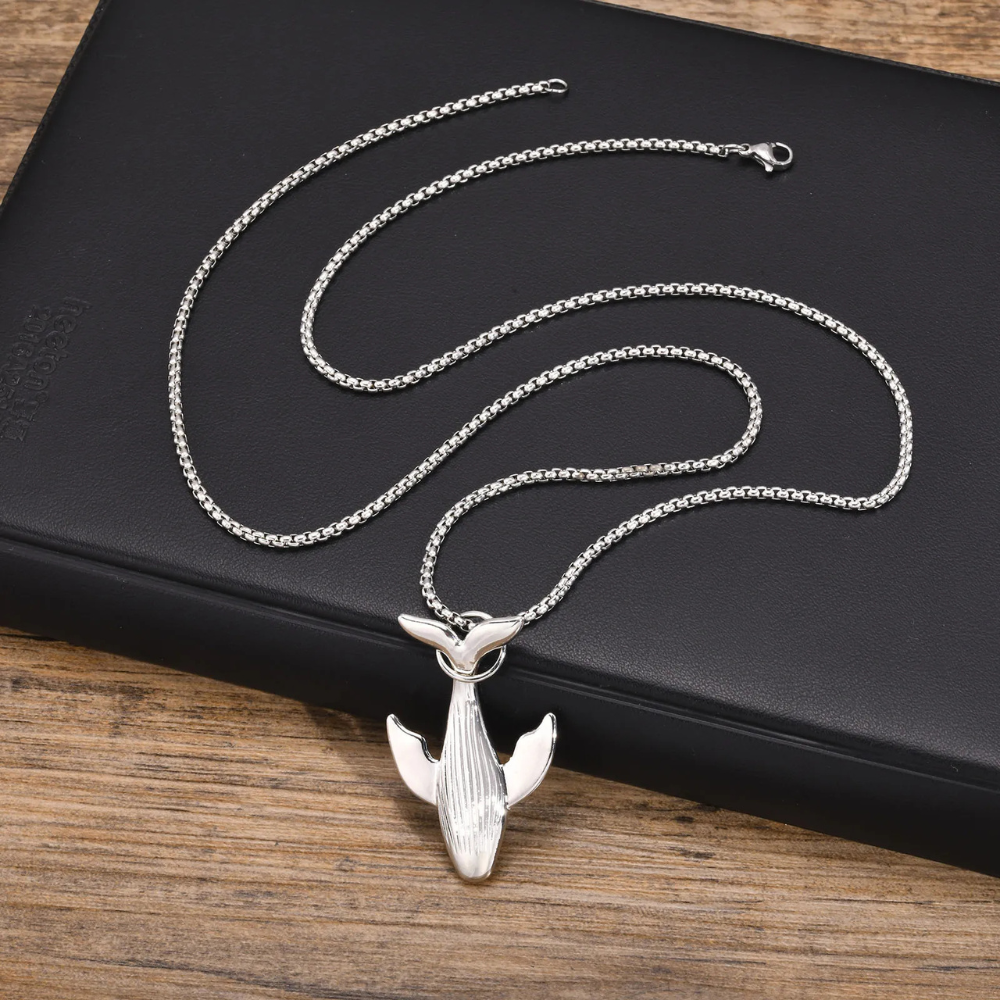 Collier Baleine Homme argent