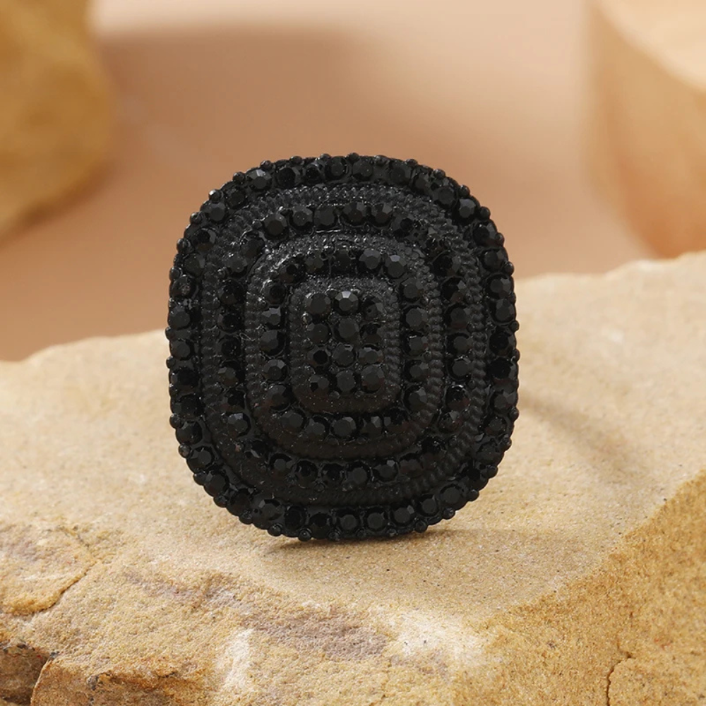 Bague Noire Carrée strass