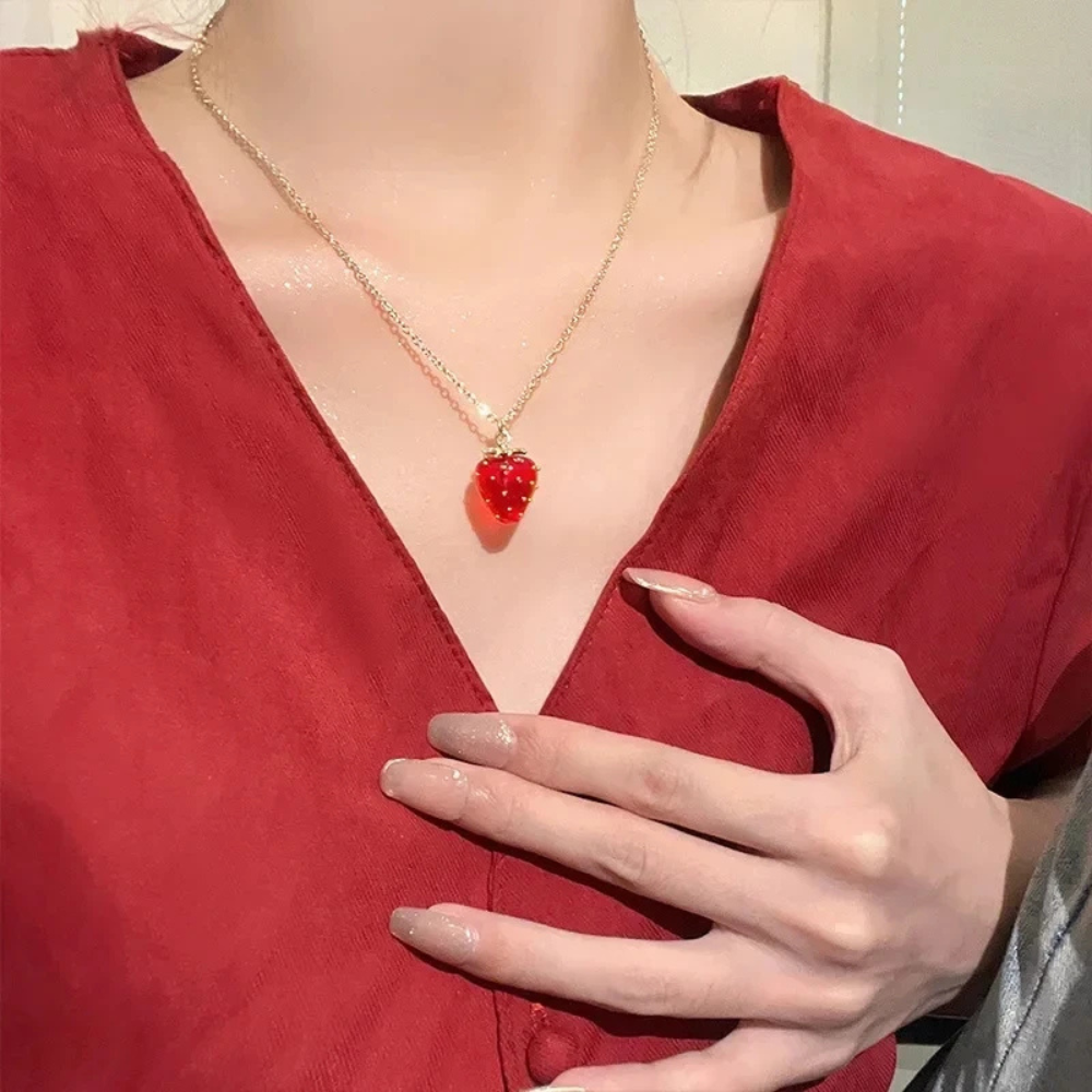 Collier Fraise Femme