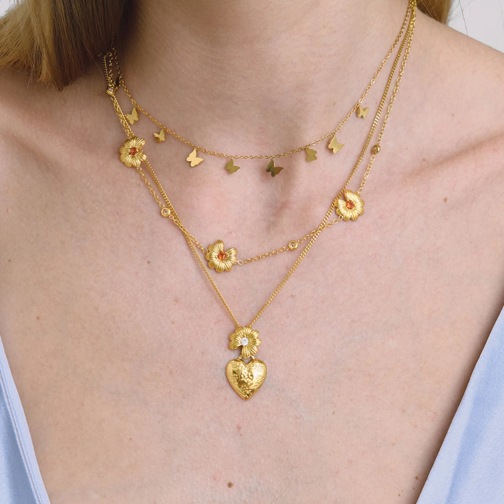 Collier Fleur et Coeur pendentif