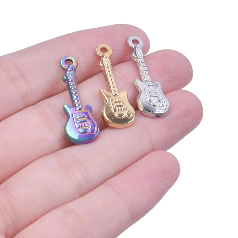 Pendentif Guitare Femme petit