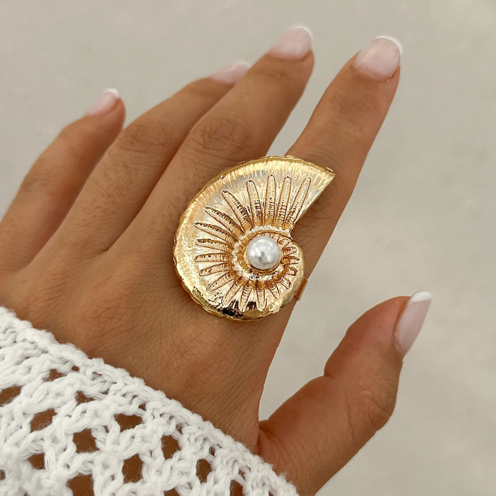 Grosse Bague Escargot or