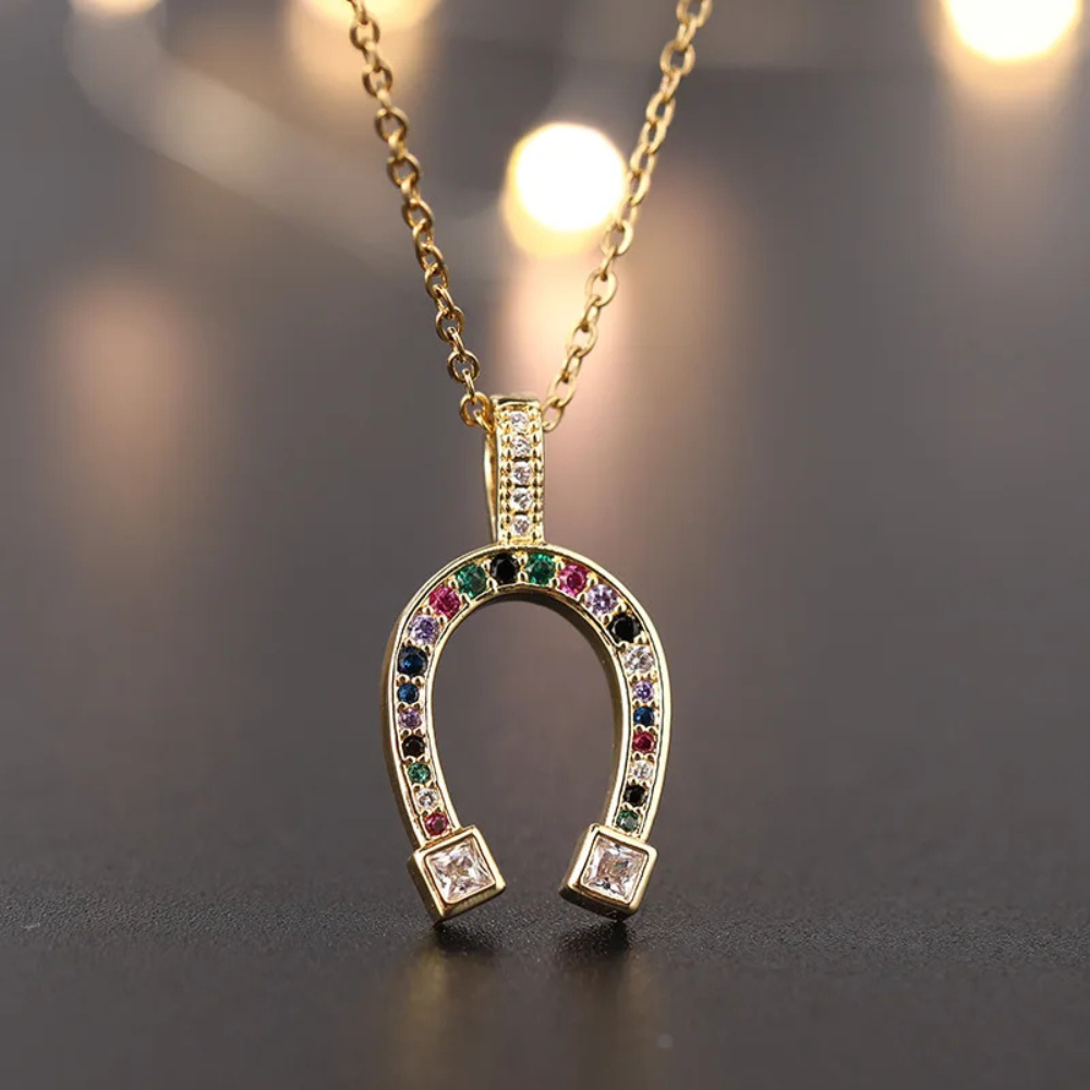 Collier Fer à Cheval Porte-Bonheur pendentif