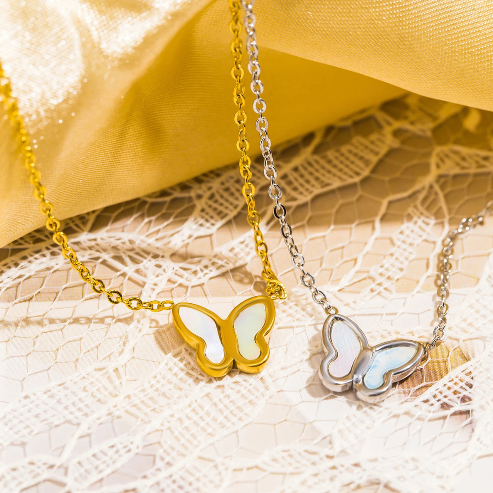 Collier Papillon Nacre blanc